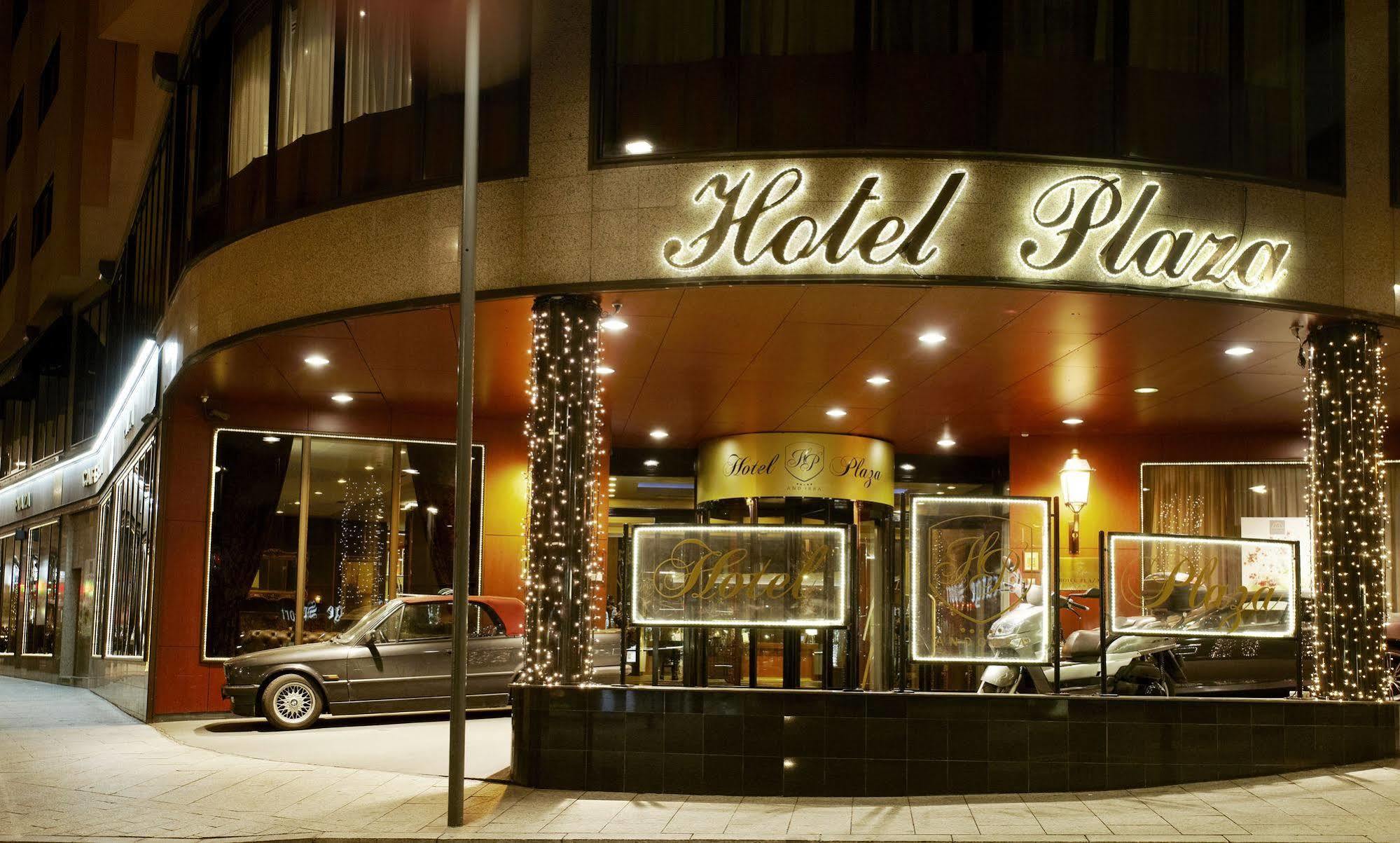 Hotel Grand Plaza & Wellness 5*