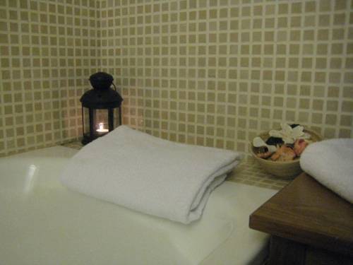 Holastays La Hotel 3*