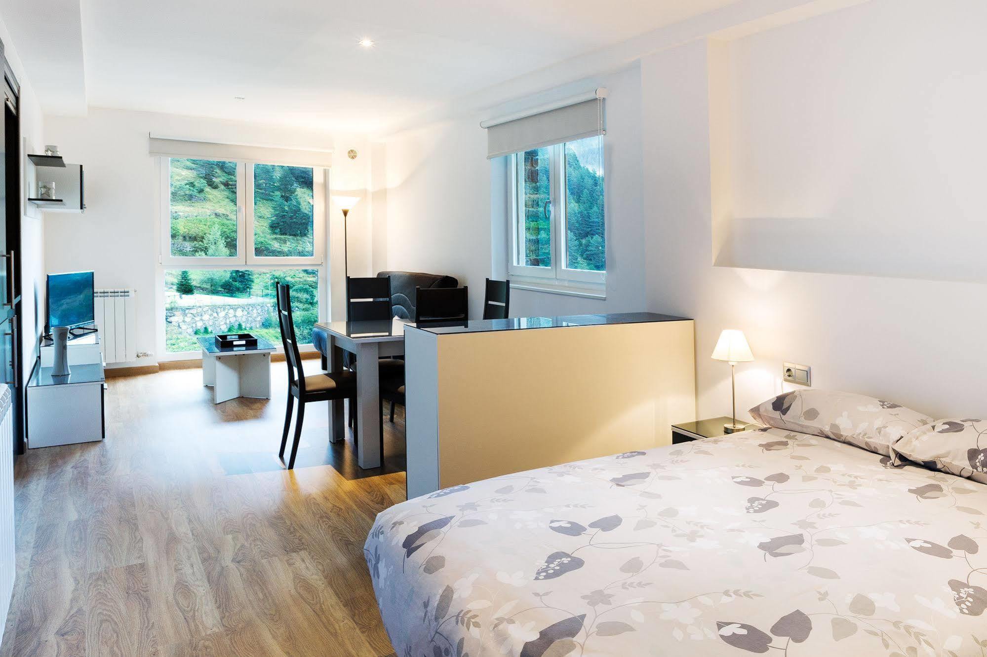 Ribasol Ski & Mountain Park Apartamento Arinsal