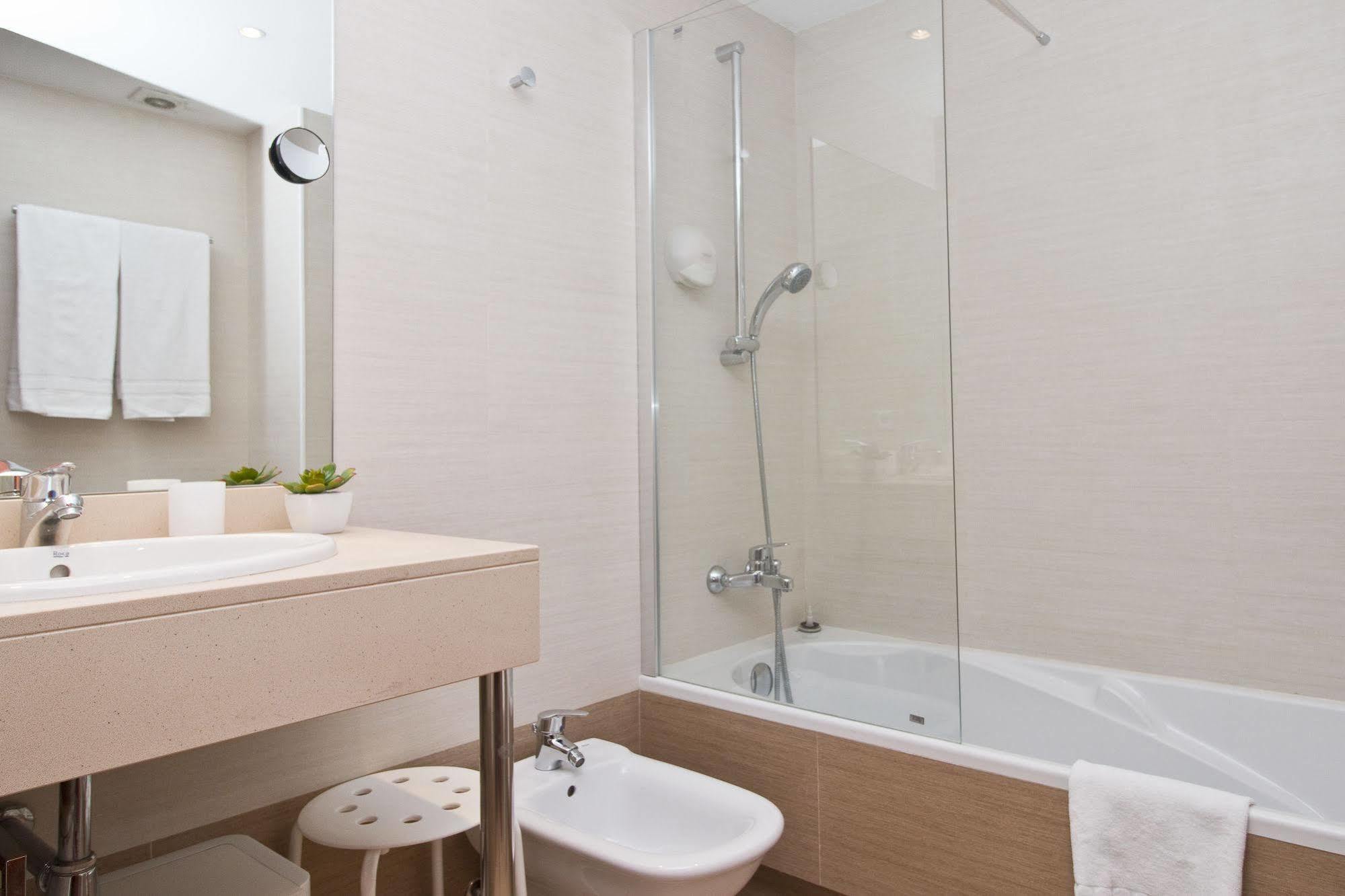 Floc Apartment