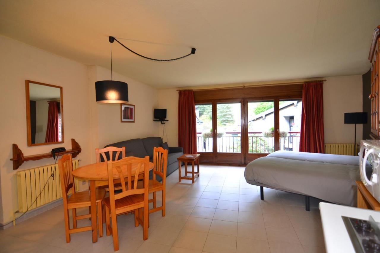 Turisticos Poblado Apartahotel Arinsal