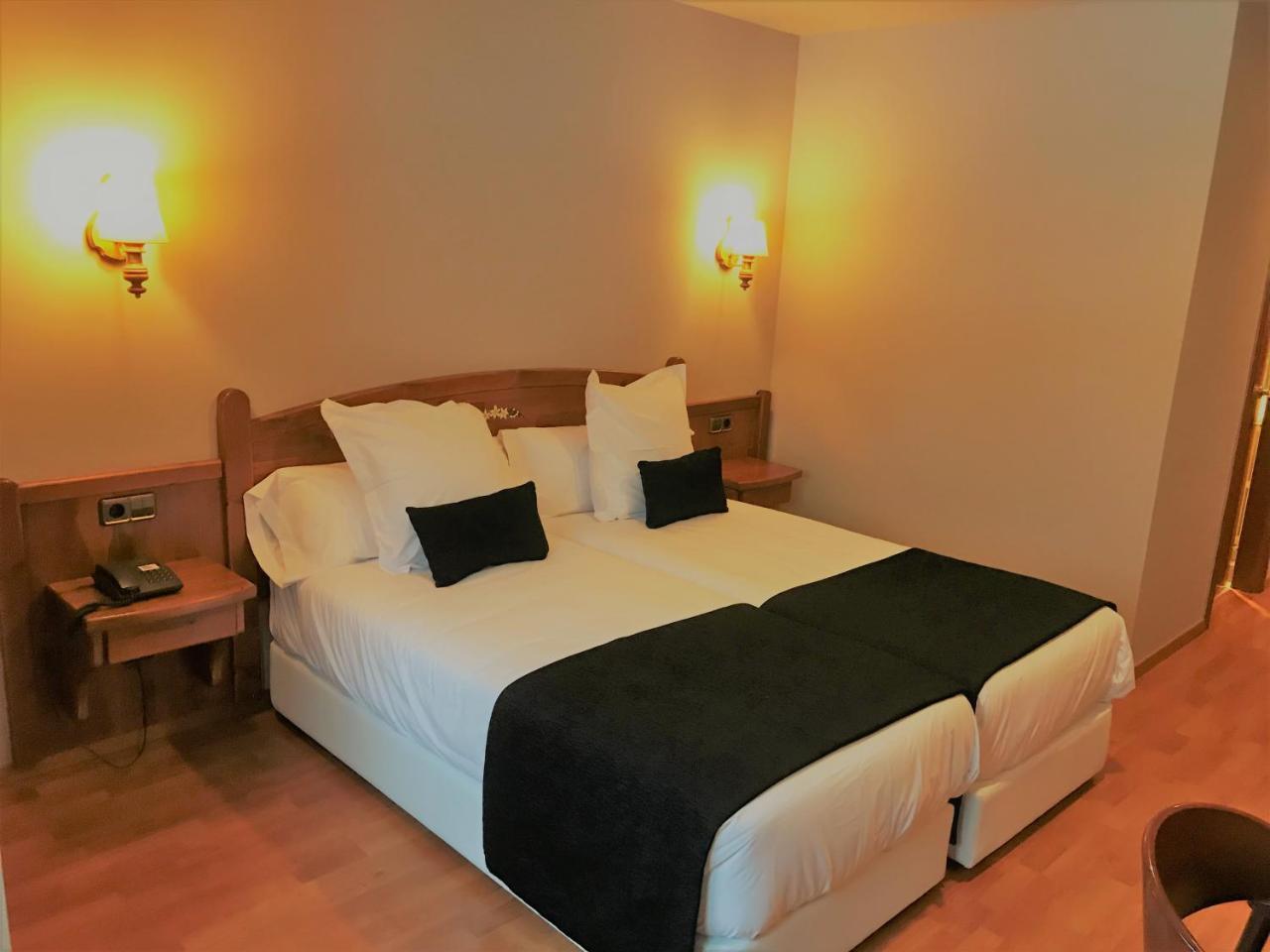 Hotel & Niunit 4*