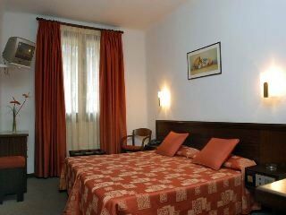 Hotel Pyrénées 3*