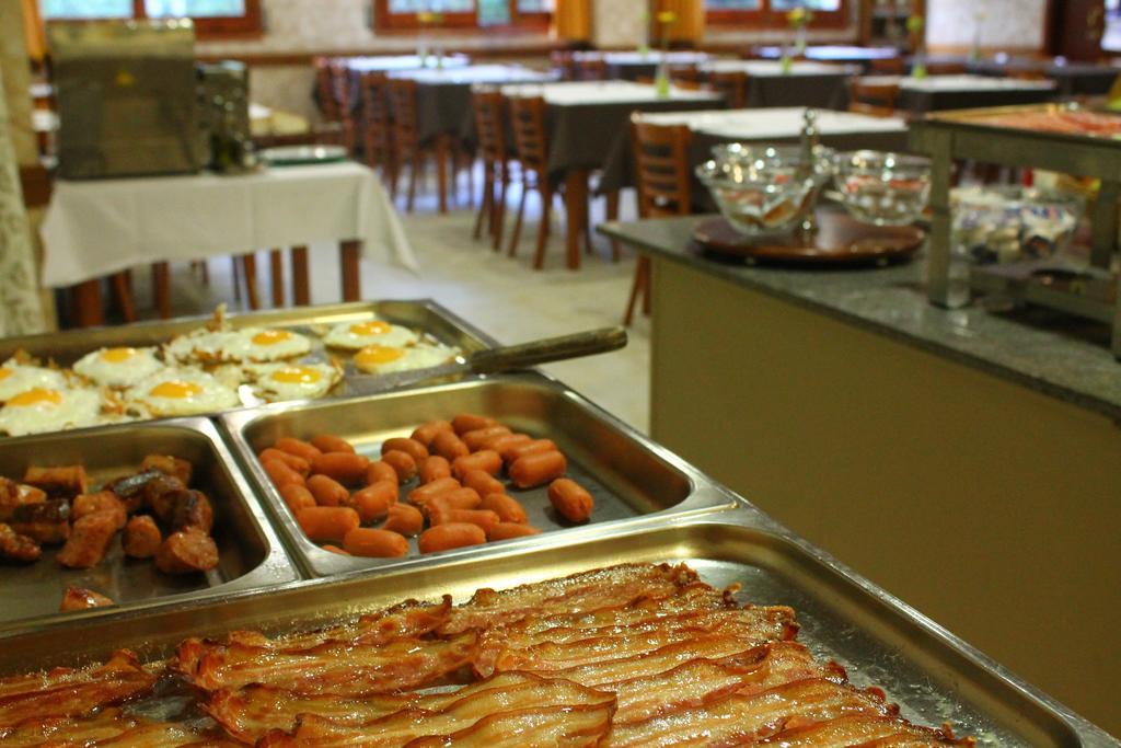 Holastays La Hotel 3*