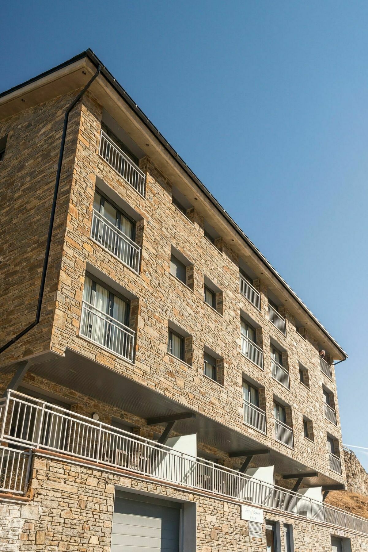 Hotel Pierre & Andorra El Peretol 4*