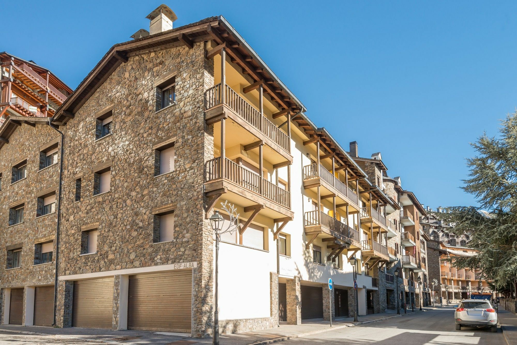 Pierre&vacances Andorra Alba *