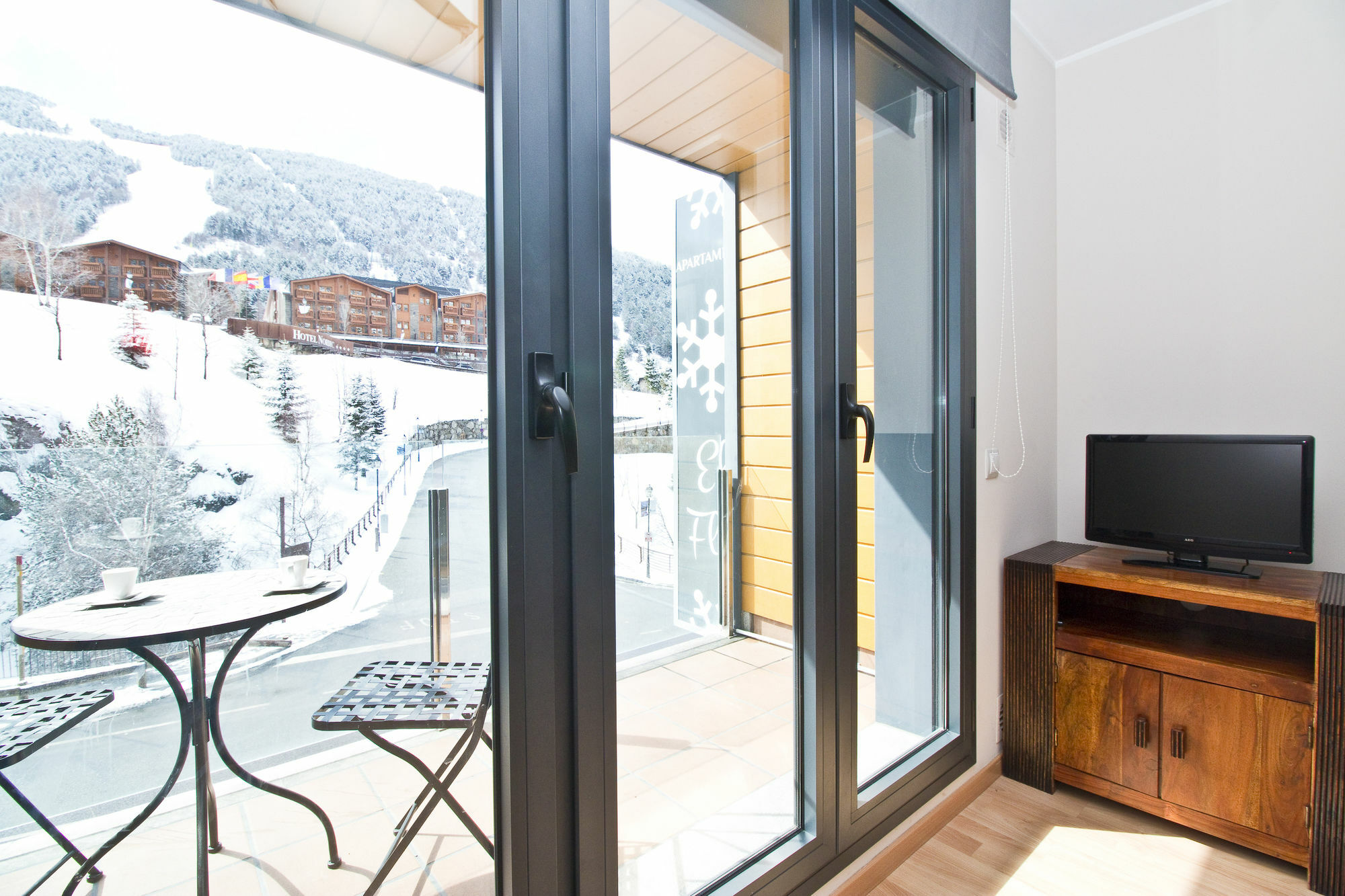 Floc Apartment