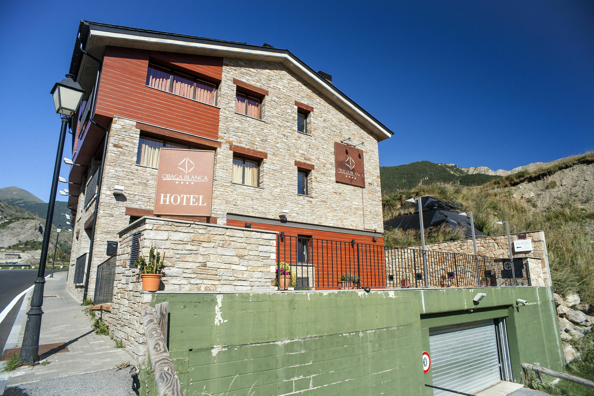 Obaga Blanca & Canillo