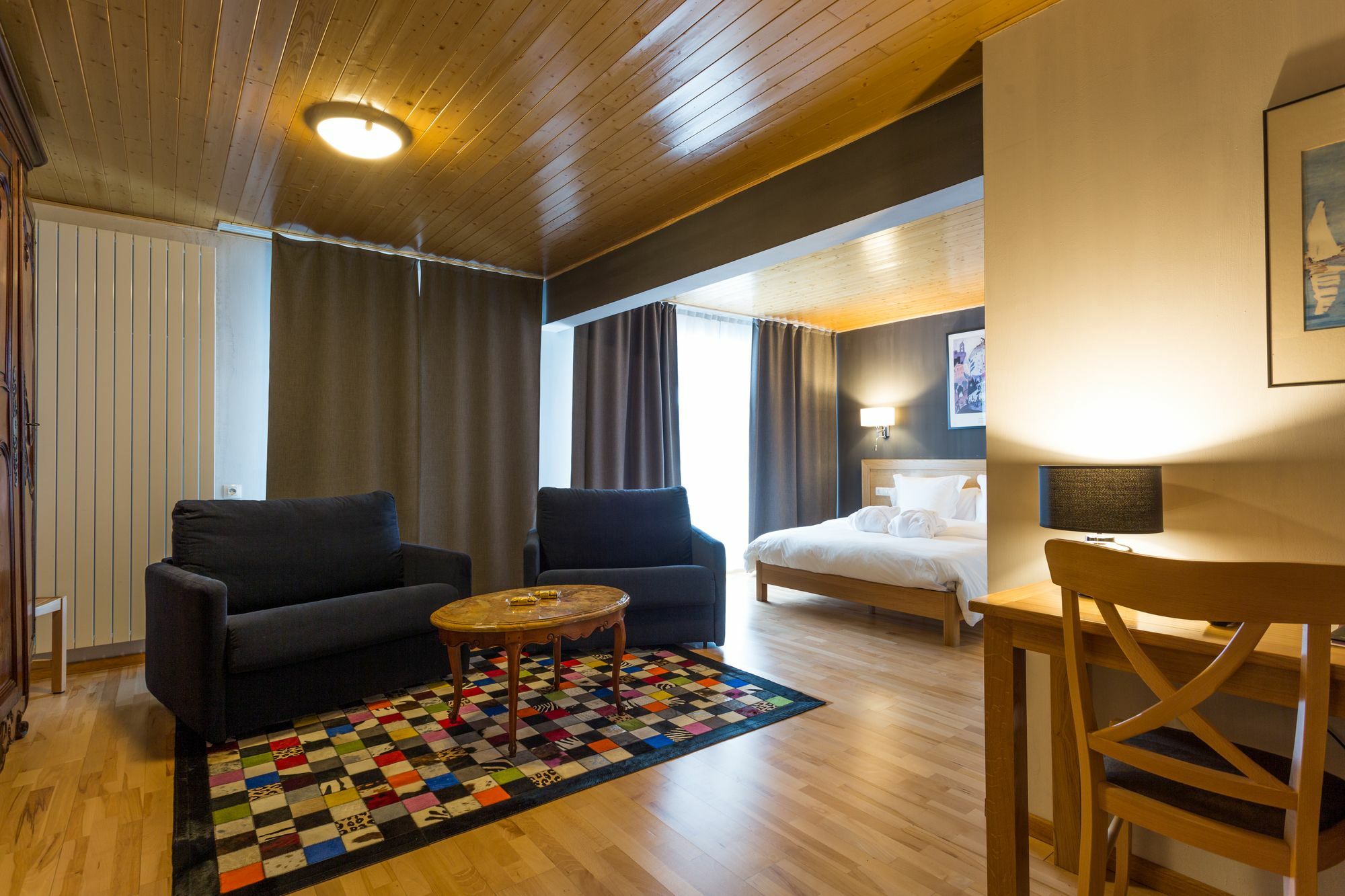 & Llop Gris Hotel 4*