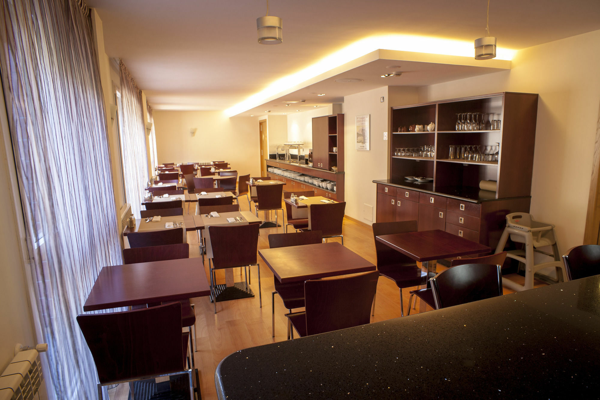 Obaga Blanca & Hotel 4*