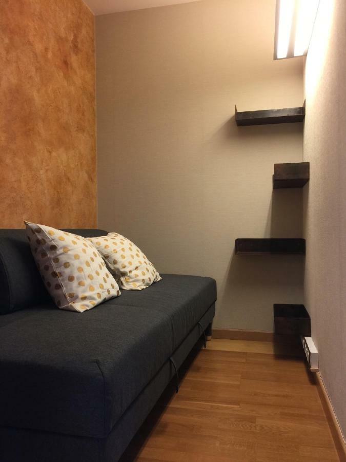 Bosquet 1 Hut 7670