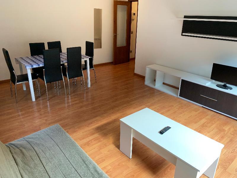 3000 Apartament *