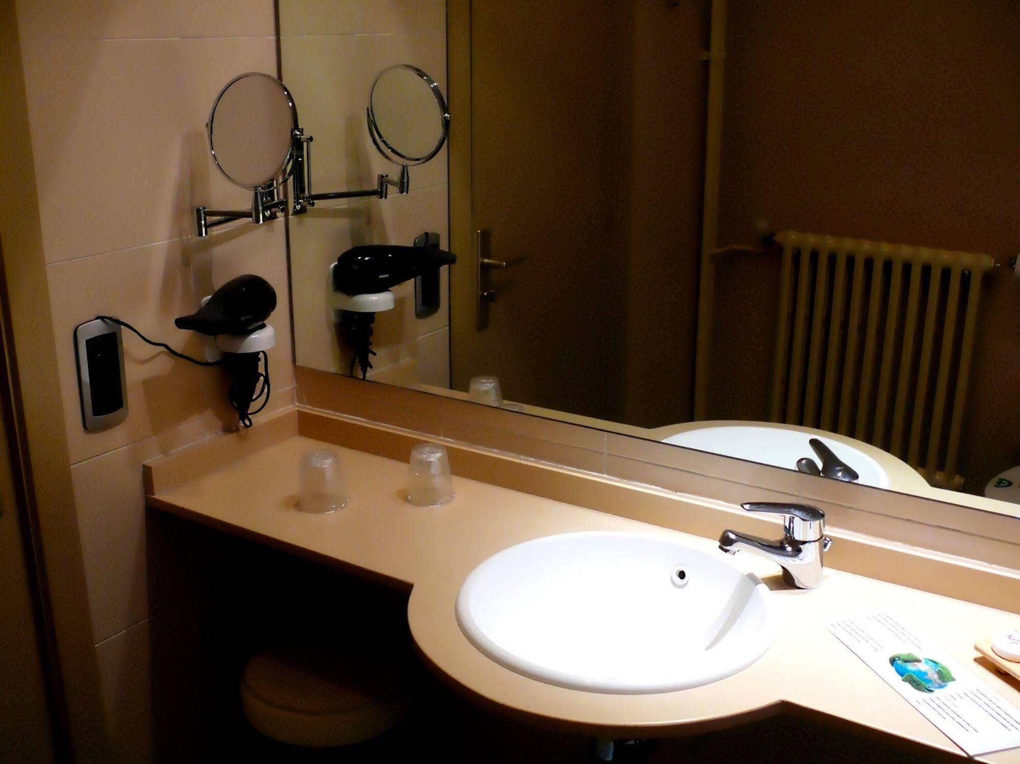 Hotel Pic Mari 3*