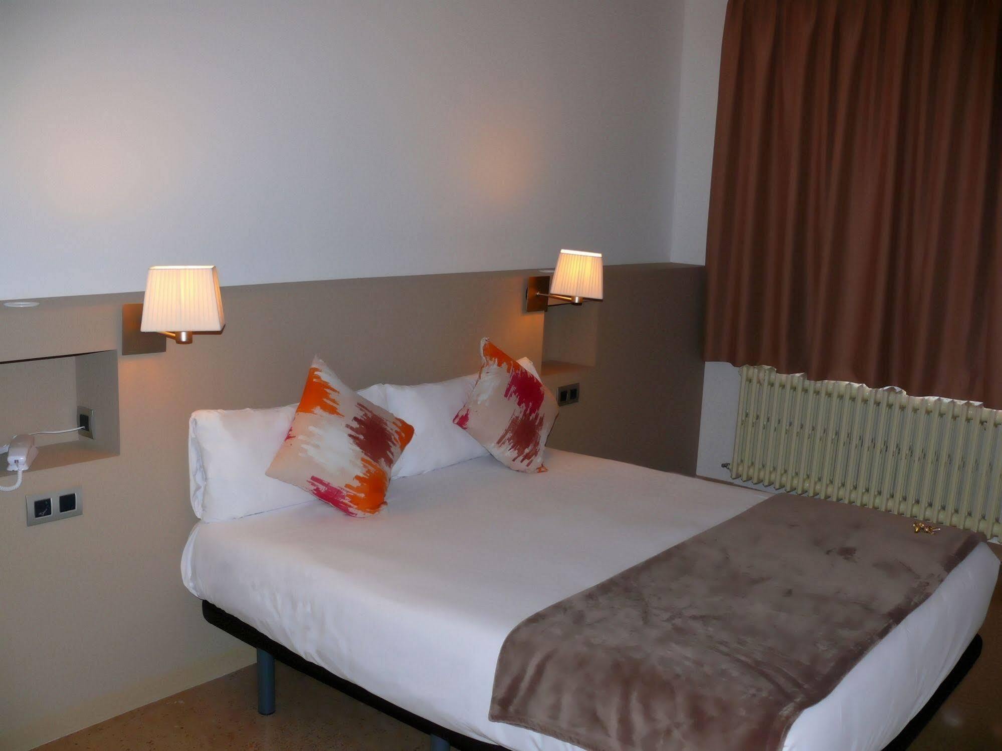 Hotel Pic Mari 3*