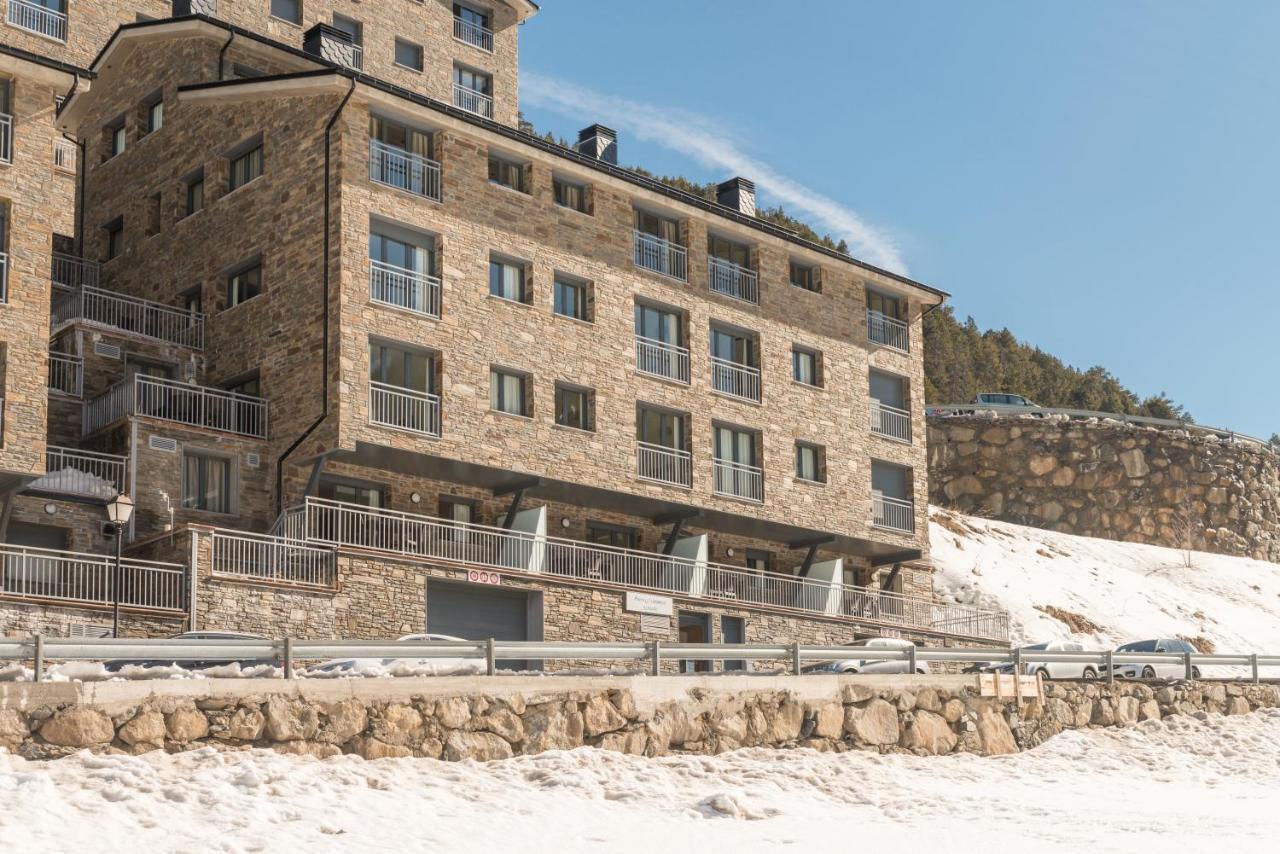 Pierre & Andorra Sunari Peretol Bordes d'Envalira