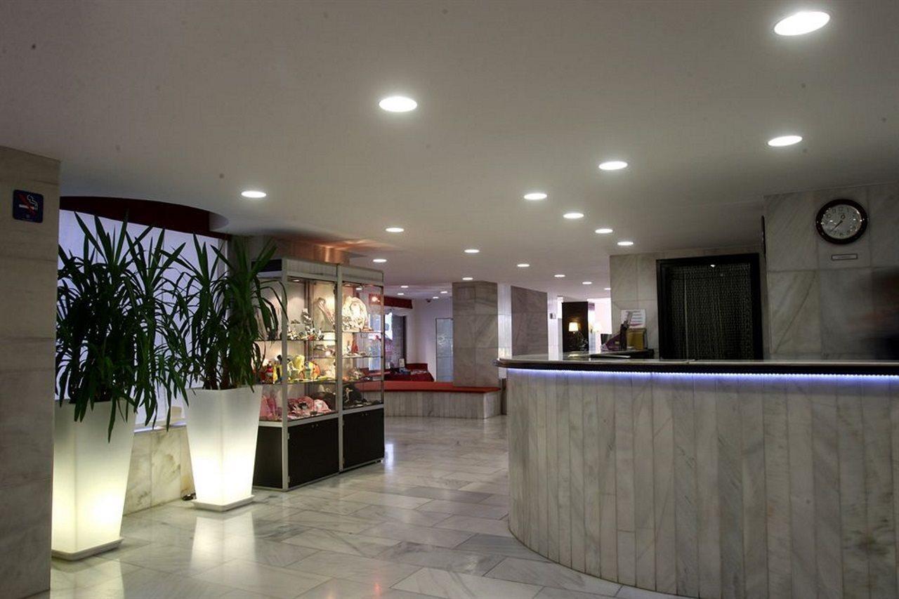 Hotel Comtes D'urgell 3*