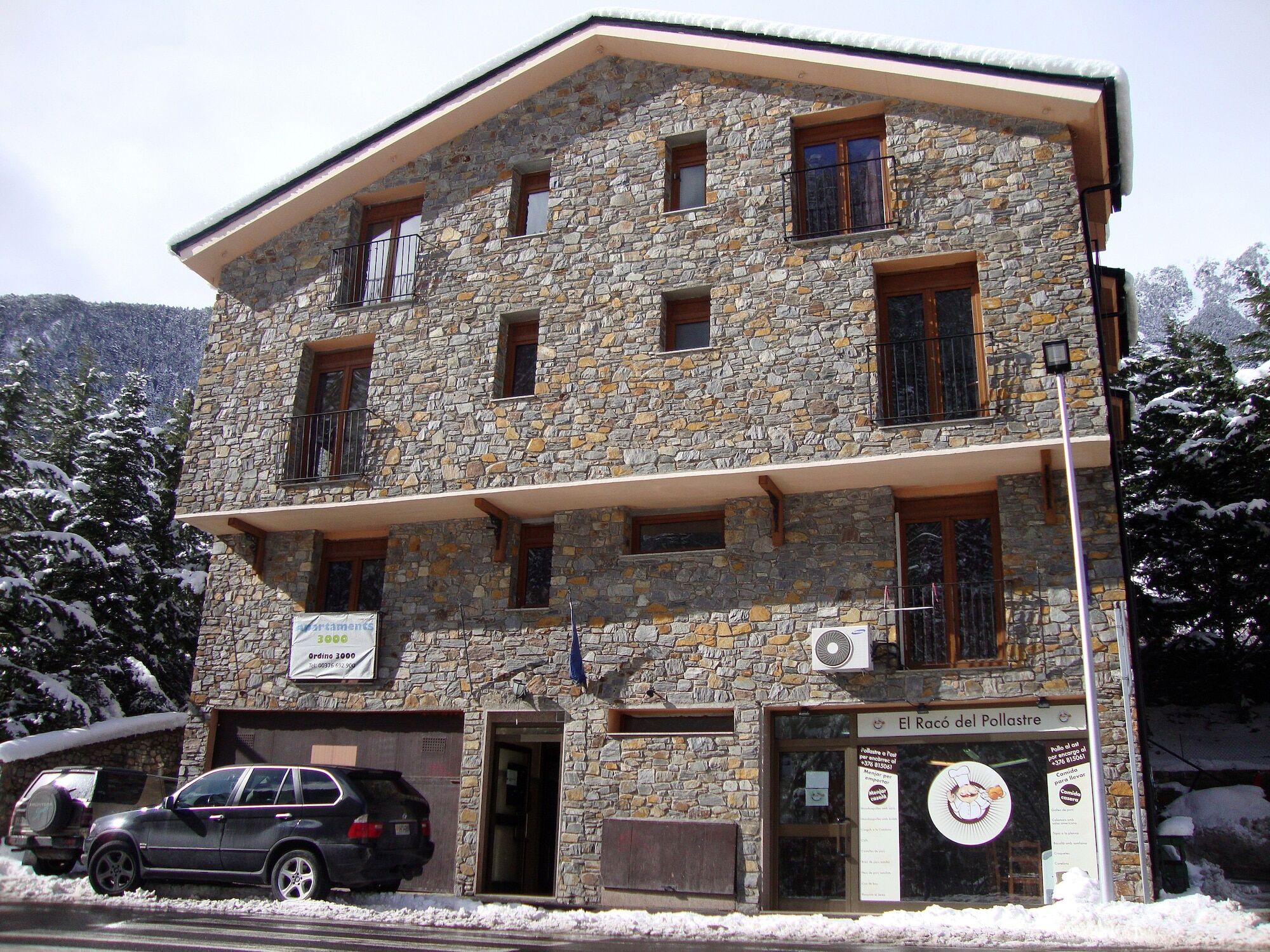 Anem 3000 Apartament Arans