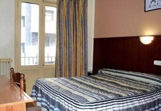 Alfa Hotel 2*