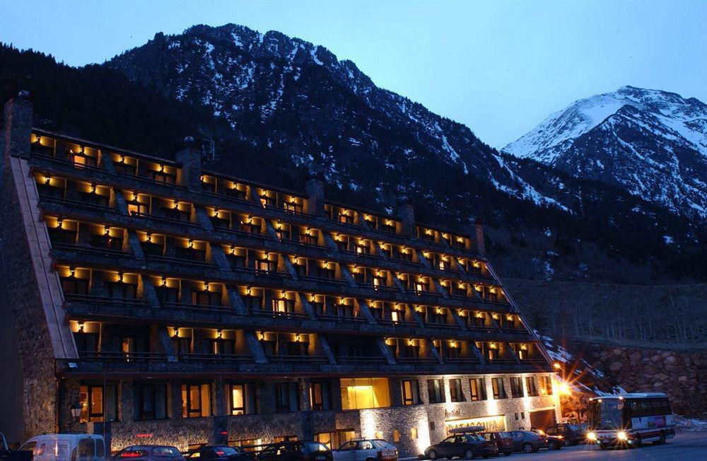 Hotel Yomo Patagonia 4*