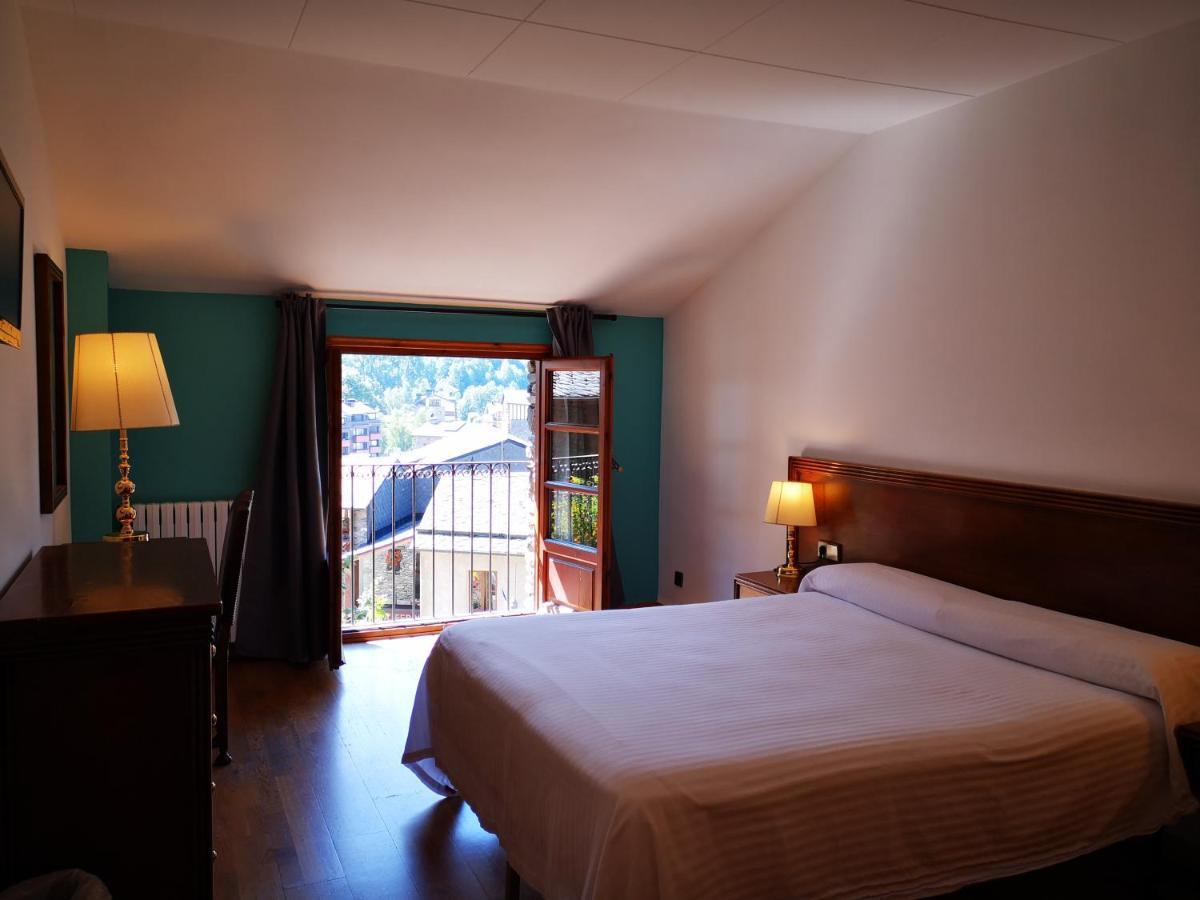 Santa Barbara De La Vall D'ordino 3*