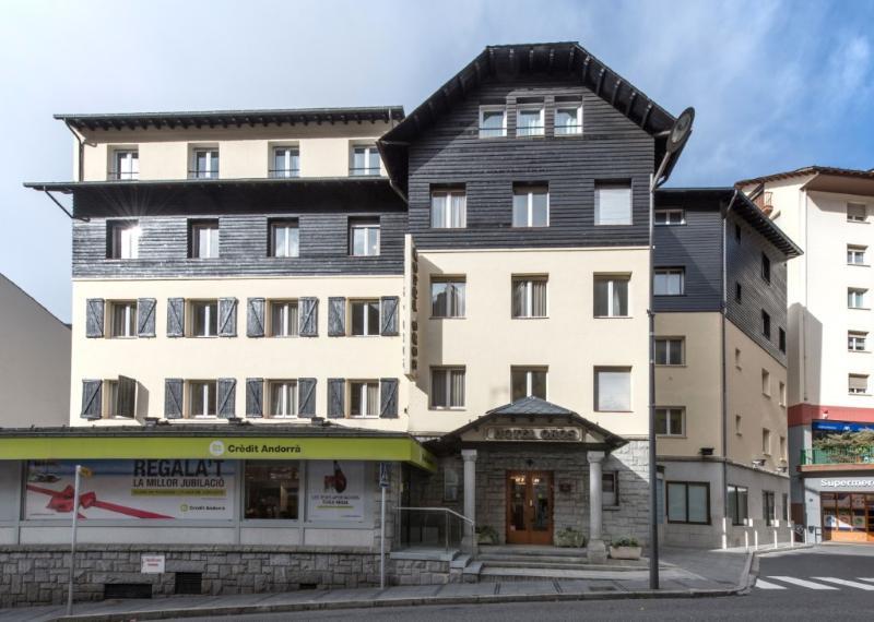 Hotel Evenia Oros 3*