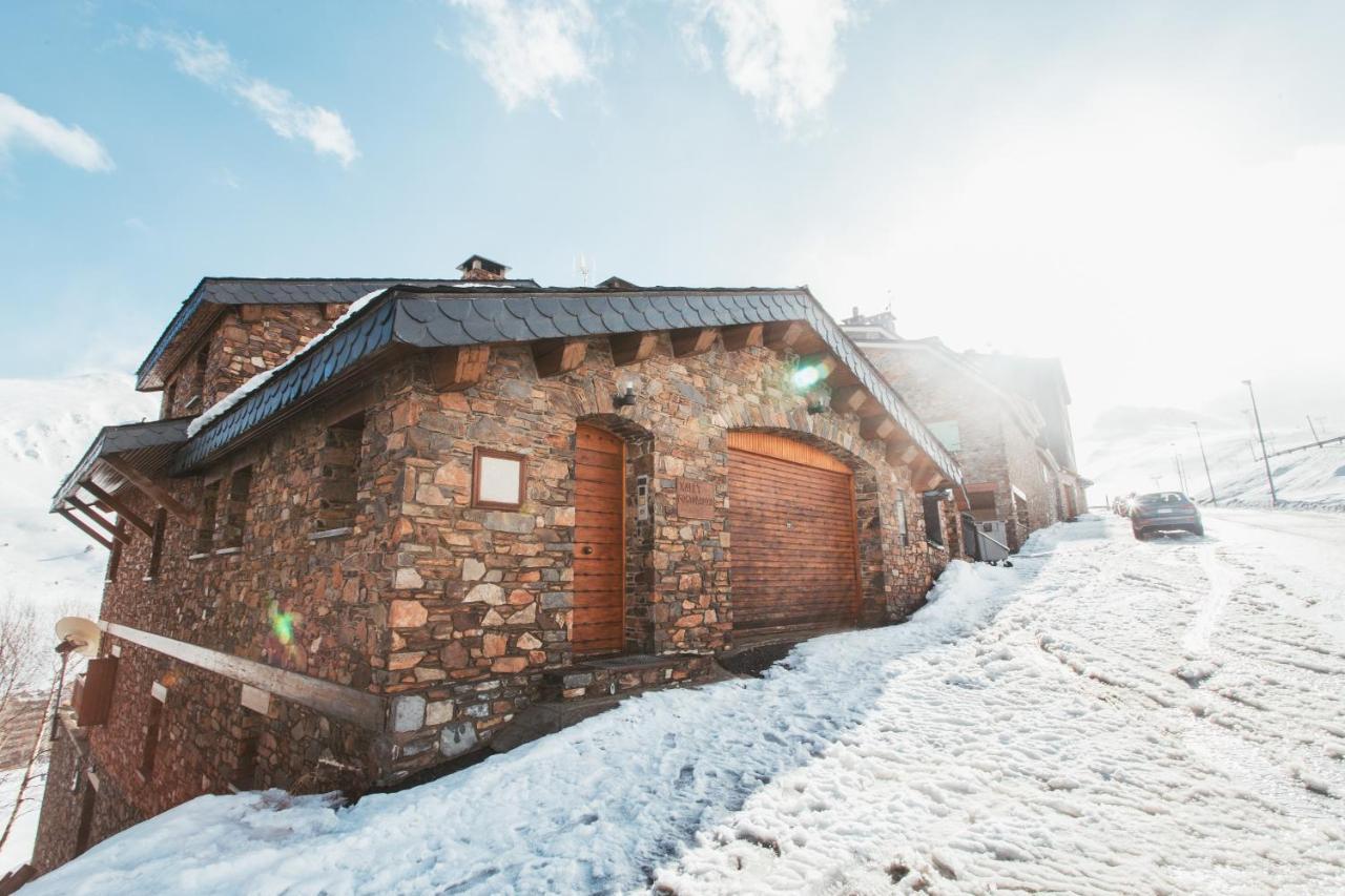 Unique Chalet Right On The Slopes With View And Pk *