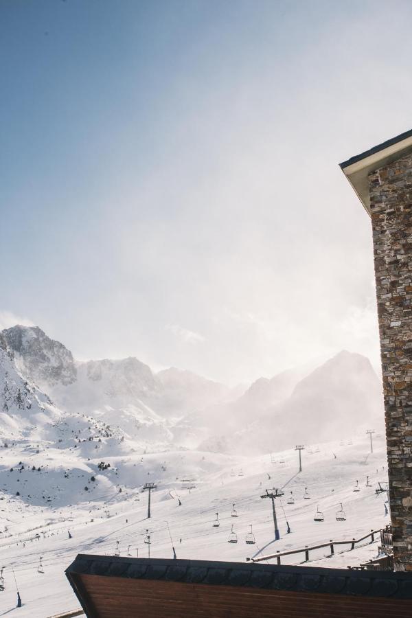 Unique Chalet Right On The Slopes With View And Pk *