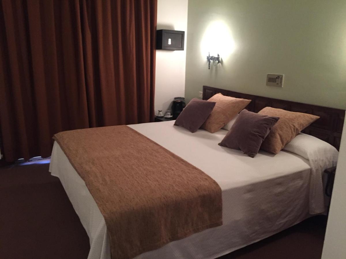 Hotel Folch 3*